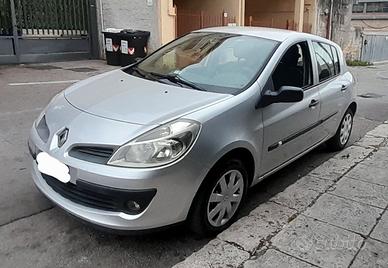 Renault Clio 1.5 dCi 70CV 5 porte Confort