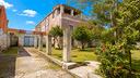 ampia-casa-con-terrazze-cortile-cantina-e-box