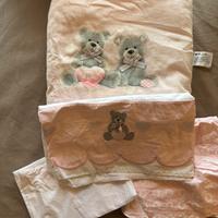 Lenzuola e coperta pile culla