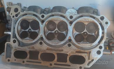 2 testate Suzuki 250 v6 complete 