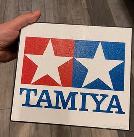 Logo Tamiya