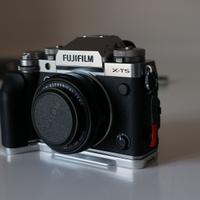 FUJIFILM X-T5