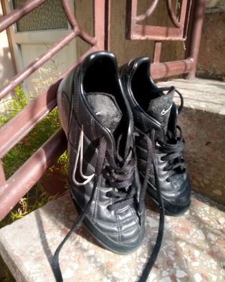 scarpe da calcetto Nike Air Zoom nr 42