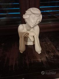 Statua in porcellana 