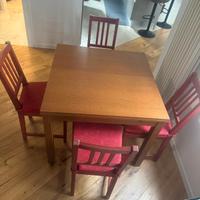 Tavolo Ikea con 4 sedie
