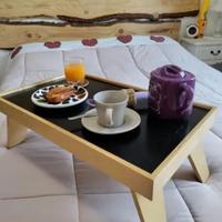 Tavolino da letto