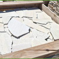 Quarzite Bianca sp. mm. 8-15 (Mq. 10)