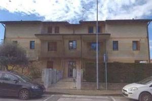 Immobile in asta di 115 m² con 3 locali e box auto