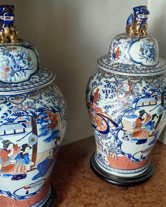 Coppia di vasi cinesi in porcellana originali