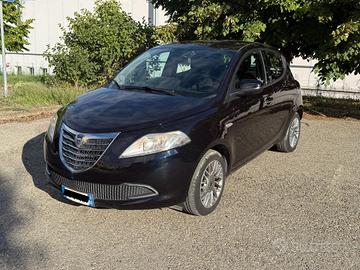 Lancia Ypsilon Ypsilon 0.9 t.air Gold s&s 85cv dfn