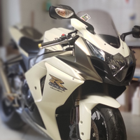 Vendo Suzuki GSX R 1000