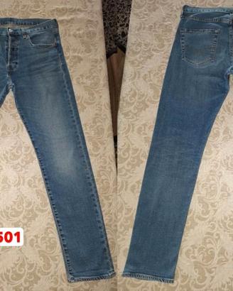 Jeans Levi's e Frankie Malone