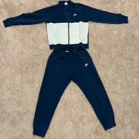 TUTA NIKE NUOVA (PREZZO TRATTABILE) 