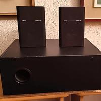 subwoofer con altoparlanti 