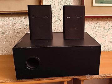 subwoofer con altoparlanti 