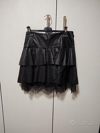 Gonna a pieghe in ecopelle 