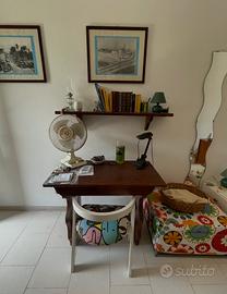 Scrivania arte povera in legno massello