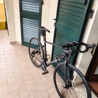 bici corsa TRIBAN 500
