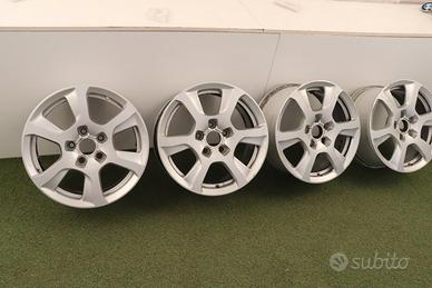 Cerchi in lega Audi A4 A3 Q3 16 ORIGINALI