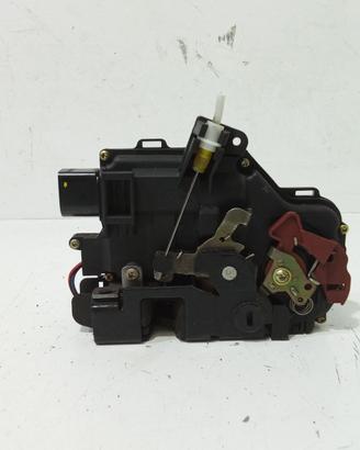 Ricambio Serratura porta post. Destro AUDI A2 2000