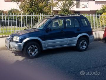 Suzuki gran vitara 4x4 + ridotte a benzina o gpl