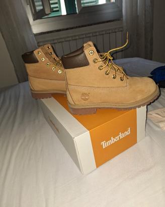 scarponcini Timberland n37 