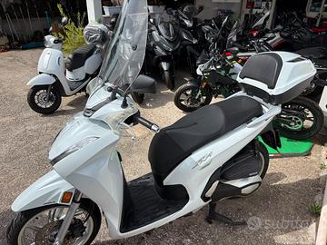 HONDA SH 350 2021 BIANCO