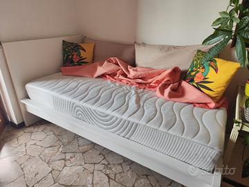 Letto 1 piazza con materasso