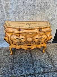 comò stile veneziano