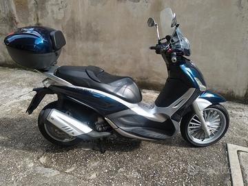 Piaggio Beverly 300 - 2011