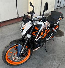 Ktm Duke 390