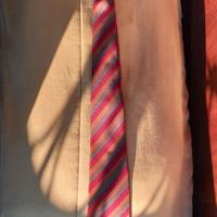 cravatta da uomo a righe Yves Saint Laurent 