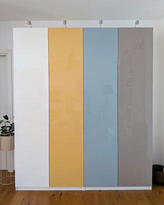 Guardaroba IKEA PAX + faretti luce