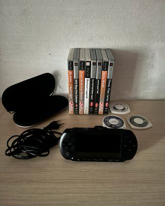 Psp Street - 11 Giochi - Custodia - Caricatore