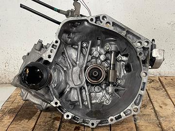 CAMBIO MANUALE COMPLETO TOYOTA Yaris Serie 0030104