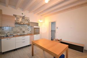 CASA SEMINDIPENDENTE A SEDRIANO