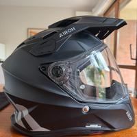 Casco Airoh Commander 2