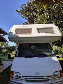 Camper mansardato