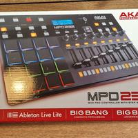 Akai MPD 232