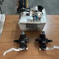 Leve Shimano XT dual e deragliatore posteriore