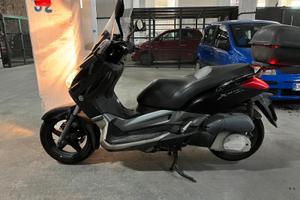 Yamaha Xmax 250