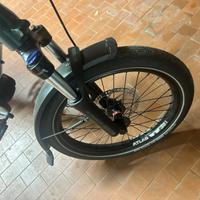 Bicicletta e-Cargo Tern Hsd P10