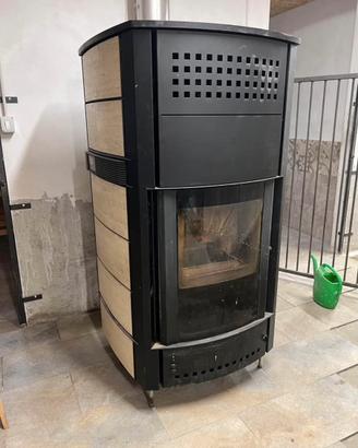 Idro stufa a pellet