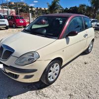 Lancia Ypsilon 1.3 Multijet 70CV Platino