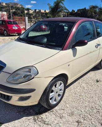 Lancia Ypsilon 1.3 Multijet 70CV Platino