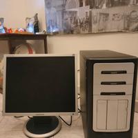 Pc fisso e monitor