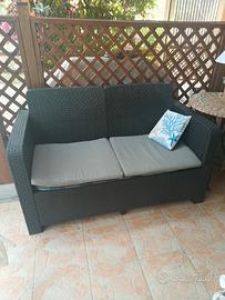 divano da giardino