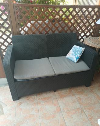 divano da giardino