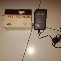 Caricabatterie per videoregistratore v2000