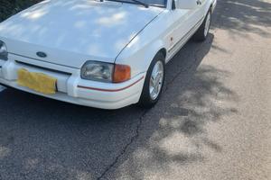 ford escort 1600 xr3i cabrio